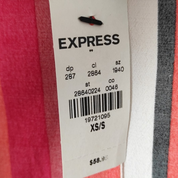 Robe - Picture 4 of 5